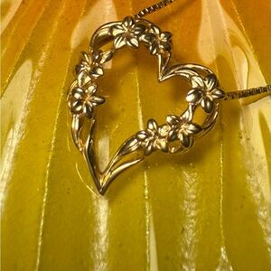 Gold Floral Heart Pendant Necklace